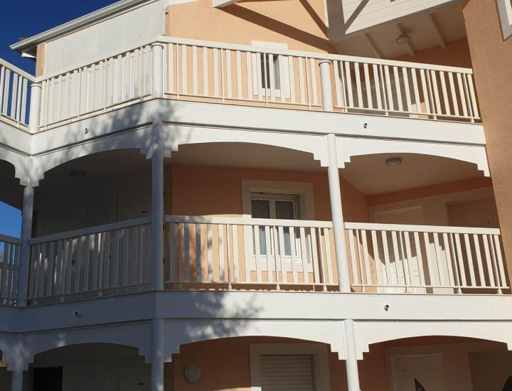 Nous réalisons des travaux de ravalement de façade selon les normes.